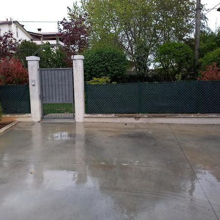 Emerilla Home Bedizzole Εξωτερικό φωτογραφία
